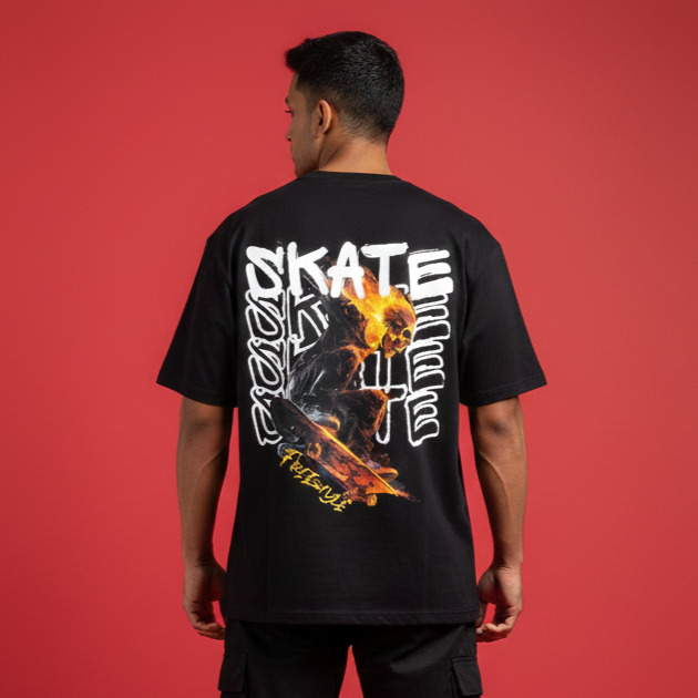 Flaming Skeleton Skater | Regular Fit T-Shirt
